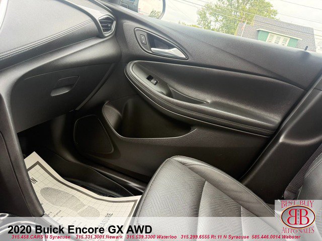 Used 2020 Buick Encore GX Essence w/ Experience Buick Package AWD/4WD image 18