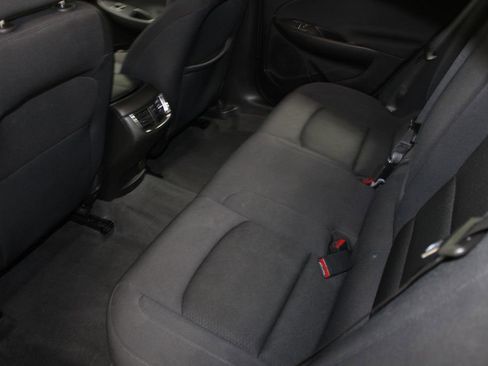 Used 2023 Chevrolet Malibu LT image 17