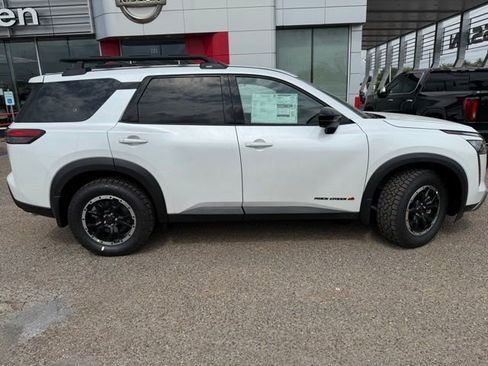 New 2026 Nissan Pathfinder Rock Creek AWD/4WD image 8