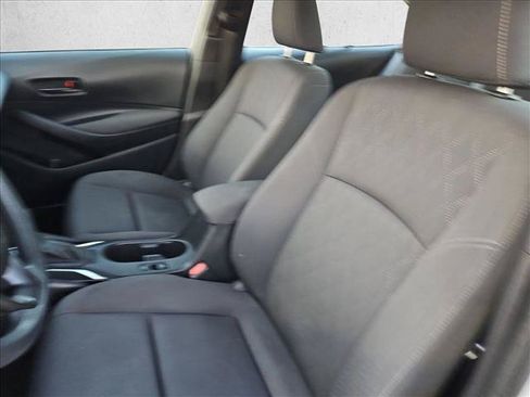 Used 2024 Toyota Corolla LE FWD image 16