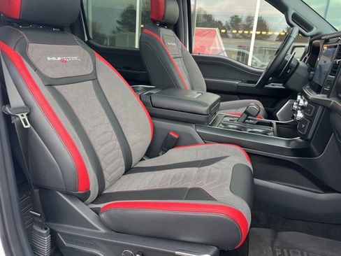 Used 2025 Ford F150 Raptor image 38