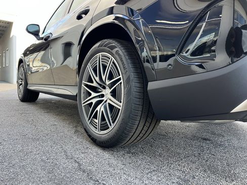 Certified 2025 Mercedes-Benz GLC 43 AMG 4MATIC image 10