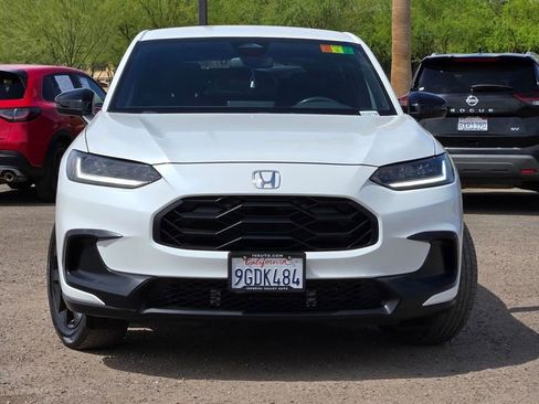 Used 2023 Honda HR-V Sport image 2