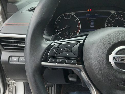Used 2020 Nissan Altima 2.5 SR FWD image 30