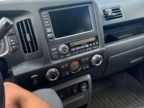 Used 2014 Honda Ridgeline RTL image 3