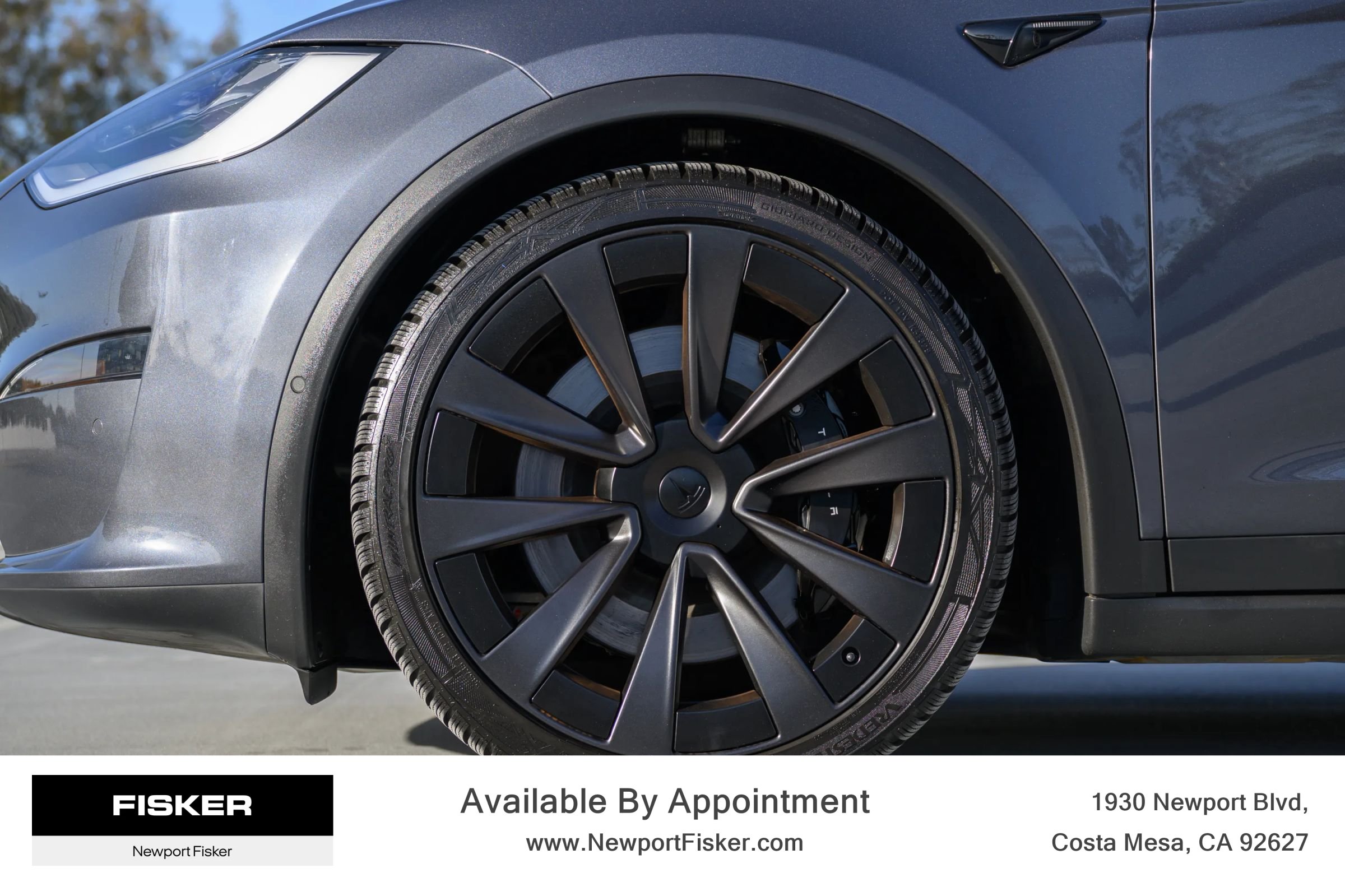 Used 2023 Tesla Model X AWD/4WD image 4