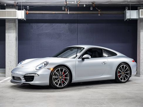 Used 2016 Porsche 911 Carrera S RWD image 6
