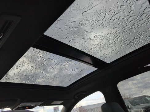 Certified 2023 Cadillac XT6 Sport image 14