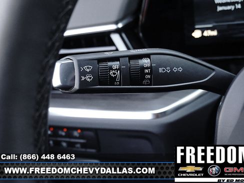 New 2026 Chevrolet Suburban LT w/ Comfort Package image 30