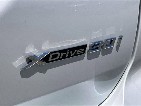 Used 2023 BMW X3 xDrive30i AWD/4WD image 8