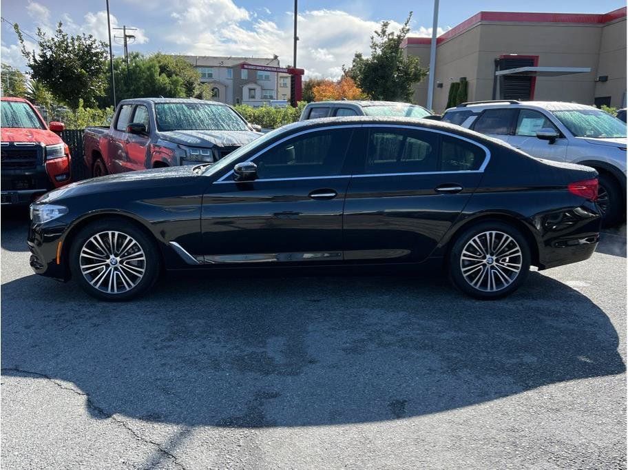 Used 2018 BMW 530i RWD image 7