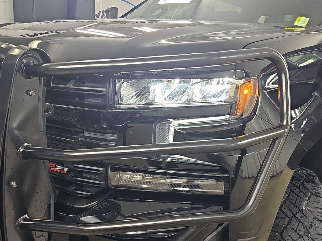 Used 2020 Chevrolet Silverado 1500 LT Trail Boss AWD/4WD image 35
