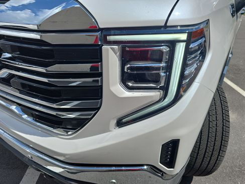 Used 2025 GMC Sierra 1500 SLT w/ SLT Premium Plus Package AWD/4WD image 32