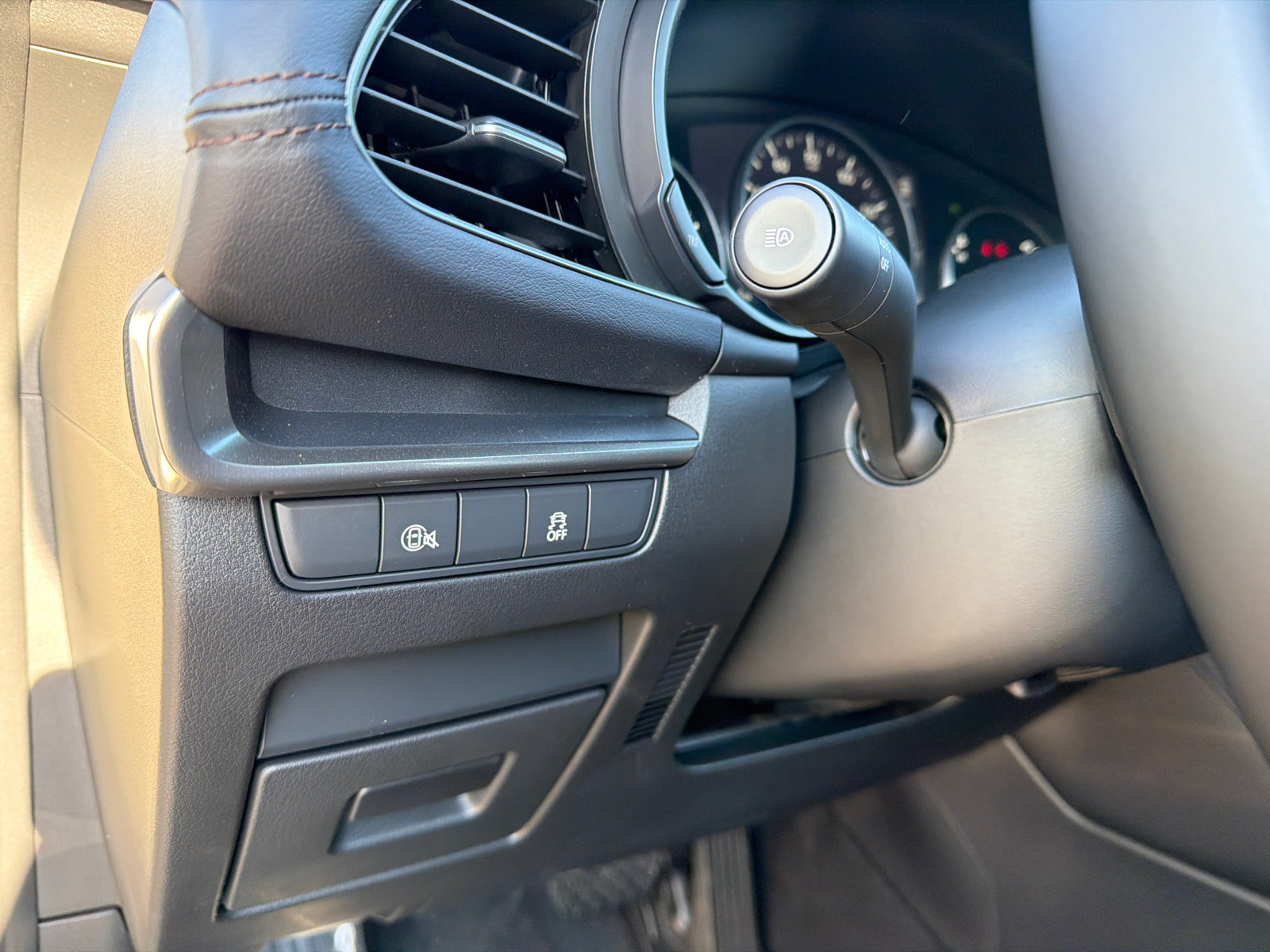 New 2026 MAZDA MAZDA3 s Sport FWD image 31