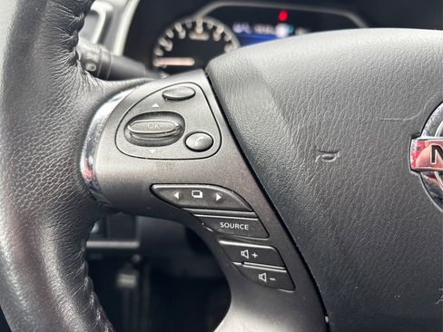 Used 2021 Nissan Murano SL w/ SL Moonroof Package image 38