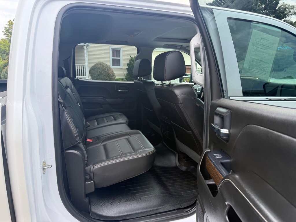 Used 2018 GMC Sierra 2500 Denali AWD/4WD image 8