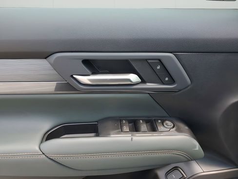 New 2026 GMC Terrain AT4 w/ Technology Package II image 26