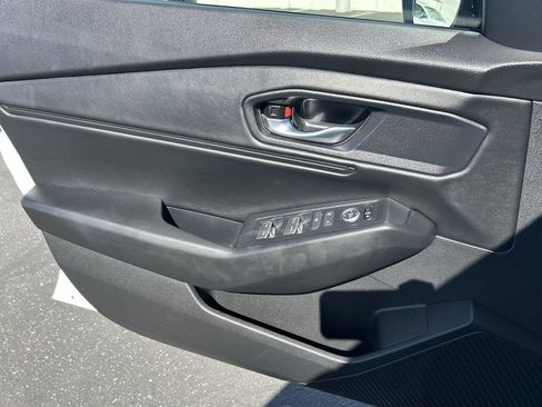 Certified 2025 Honda Accord SE image 13