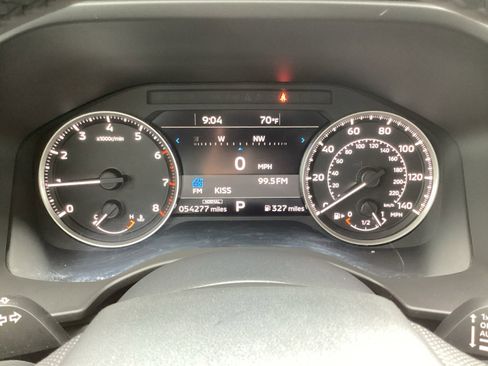 Used 2022 Mitsubishi Outlander SE image 25