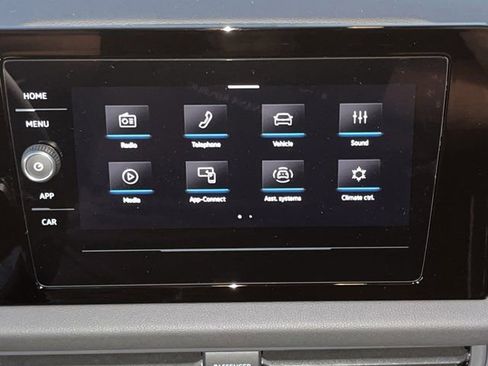 Used 2025 Volkswagen Jetta Sport image 21