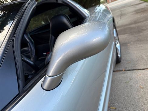 Used 2004 Chevrolet Corvette Coupe w/ Preferred Equipment Group image 23