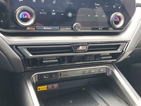 Used 2024 Lexus TX 350 w/ Technology Package image 25