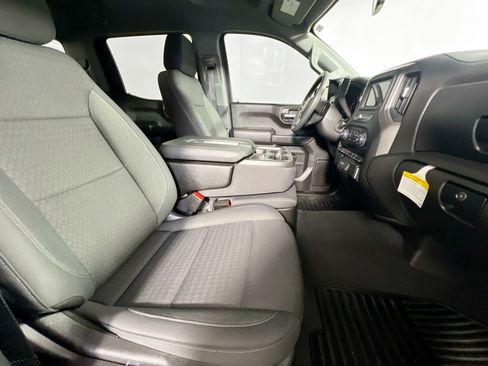 Used 2022 Chevrolet Silverado 1500 Custom RWD image 31