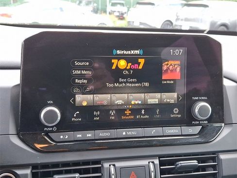 Certified 2024 Nissan Pathfinder S image 16