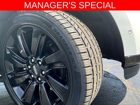 Used 2024 Lincoln Navigator L Reserve AWD/4WD image 7