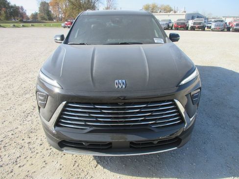 New 2026 Buick Enclave Preferred image 11