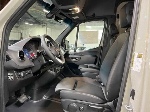 New 2026 Mercedes-Benz Sprinter 2500 image 22