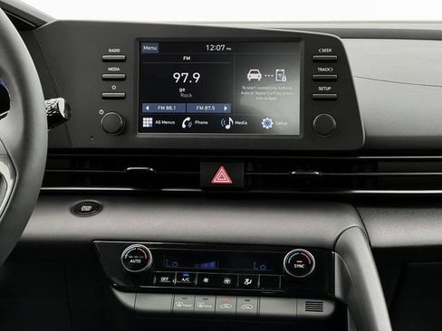 New 2025 Hyundai Elantra Sport image 20