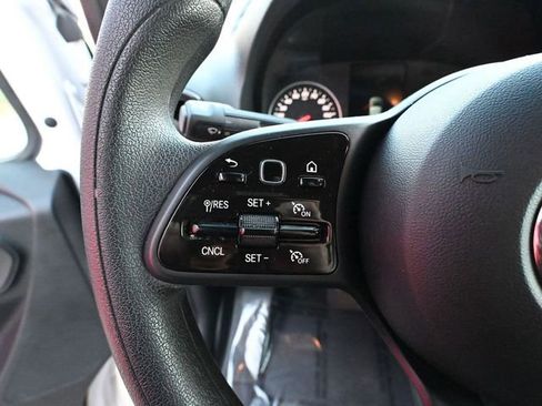 Used 2024 Mercedes-Benz Sprinter 2500 image 41