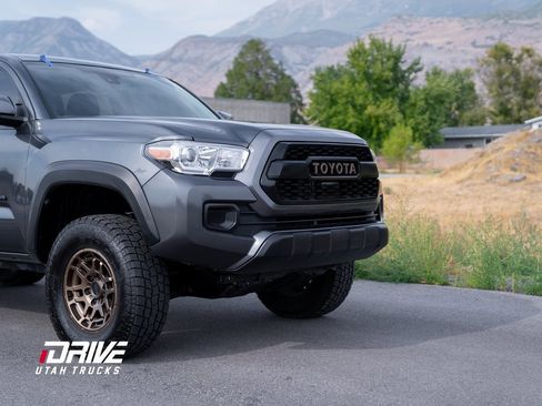 Used 2023 Toyota Tacoma 4x4 Double Cab w/ Trail Edition image 3