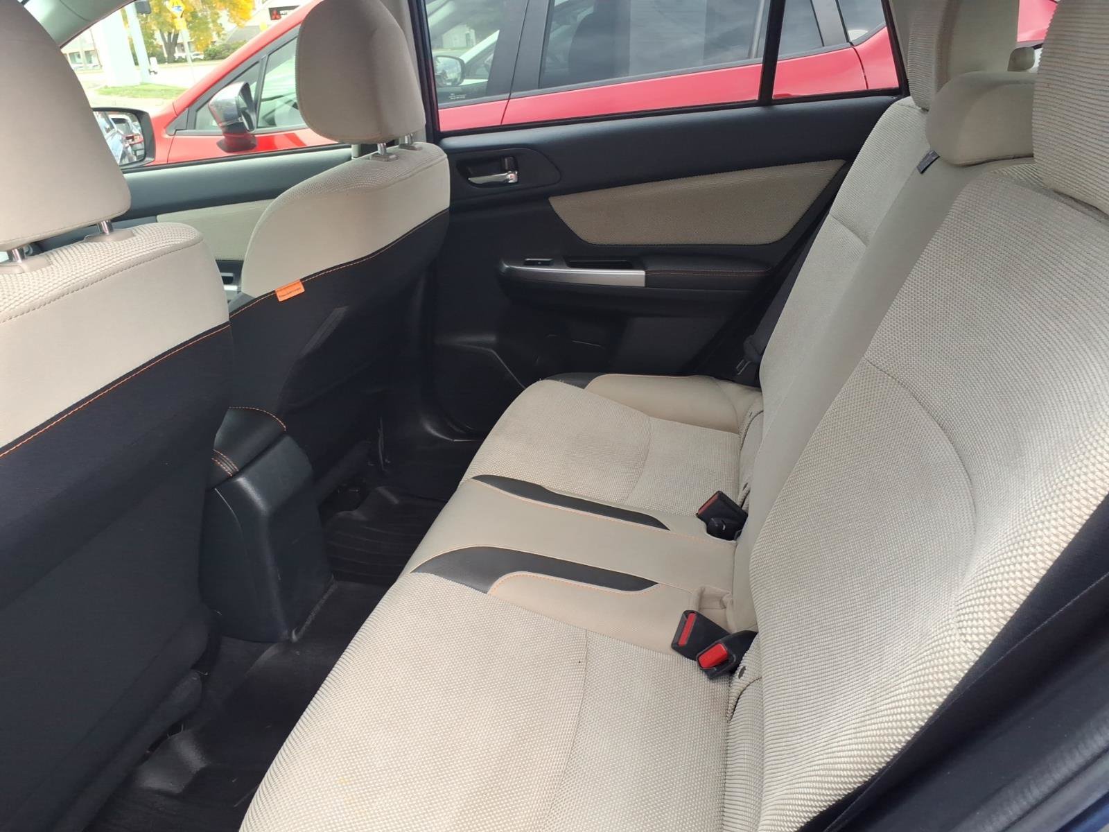 Used 2016 Subaru Crosstrek 2.0i Premium AWD/4WD image 8