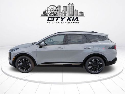 New 2026 Kia Sportage SX FWD image 3