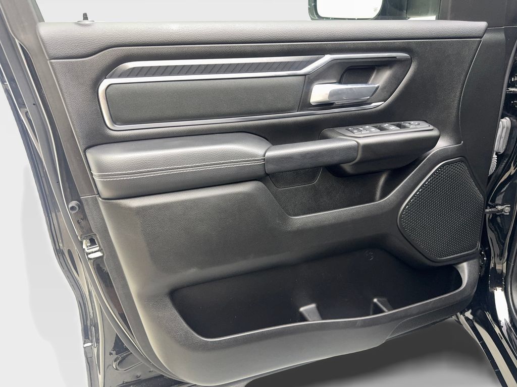Used 2025 RAM 1500 Lone Star AWD/4WD image 34