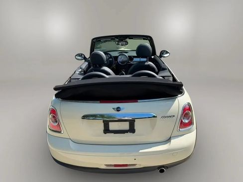 Used 2014 MINI Cooper Convertible FWD image 16