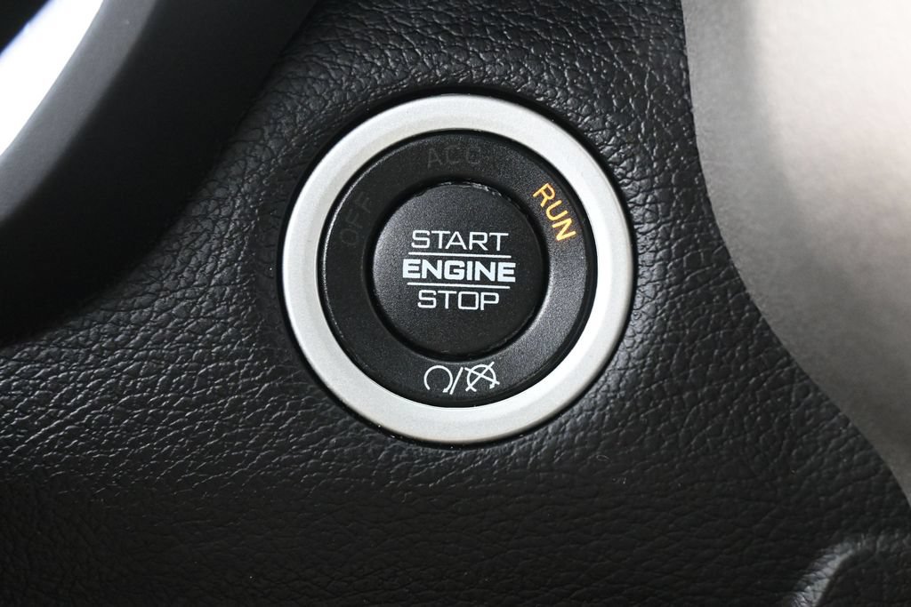 Used 2023 RAM 2500 Laramie AWD/4WD image 30