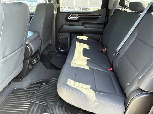 Used 2022 Chevrolet Silverado 1500 LT image 16