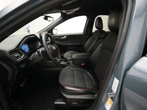 Used 2023 Ford Escape ST-Line Select w/ Tech Pack #1 AWD/4WD image 7