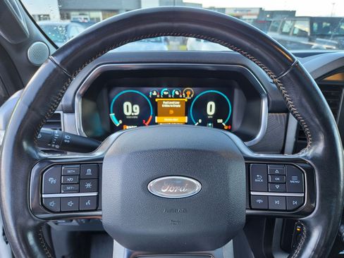 Used 2023 Ford F150 Platinum w/ FX4 Off-Road Package AWD/4WD image 24