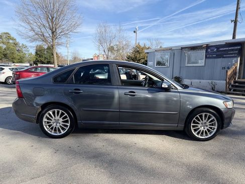 Used 2010 Volvo S40 2.4i image 4