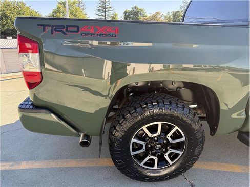 Used 2021 Toyota Tundra 1794 Edition w/ TRD Off-Road Package AWD/4WD image 21