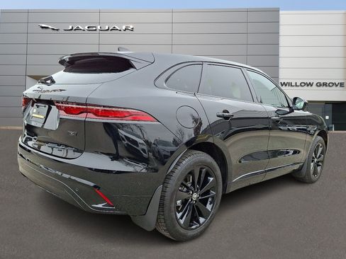 Used 2026 Jaguar F-PACE R-Dynamic S image 2