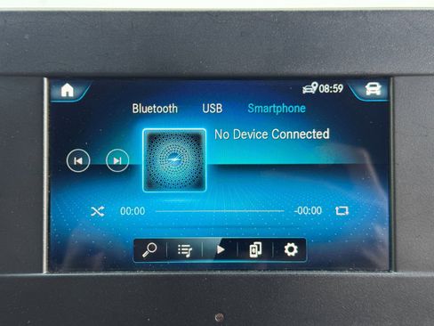 Used 2024 Mercedes-Benz Sprinter 2500 image 26