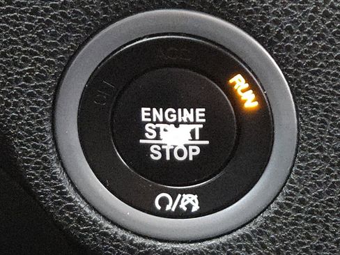 Used 2018 Dodge Charger R/T Scat Pack image 31