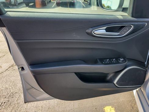 Used 2022 Alfa Romeo Giulia Sprint image 17