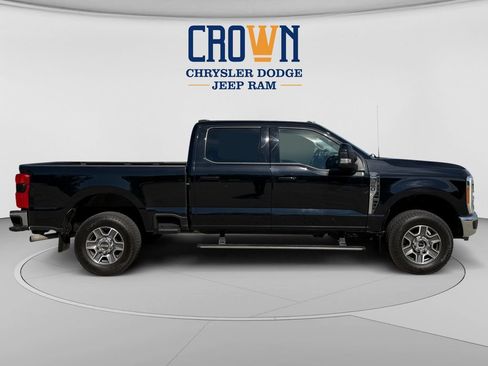 Used 2023 Ford F250 Lariat w/ Lariat Ultimate Package AWD/4WD image 2