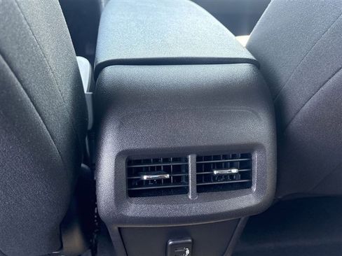 Certified 2024 Chevrolet Equinox LT w/ LPO, Floor Liner Package image 20